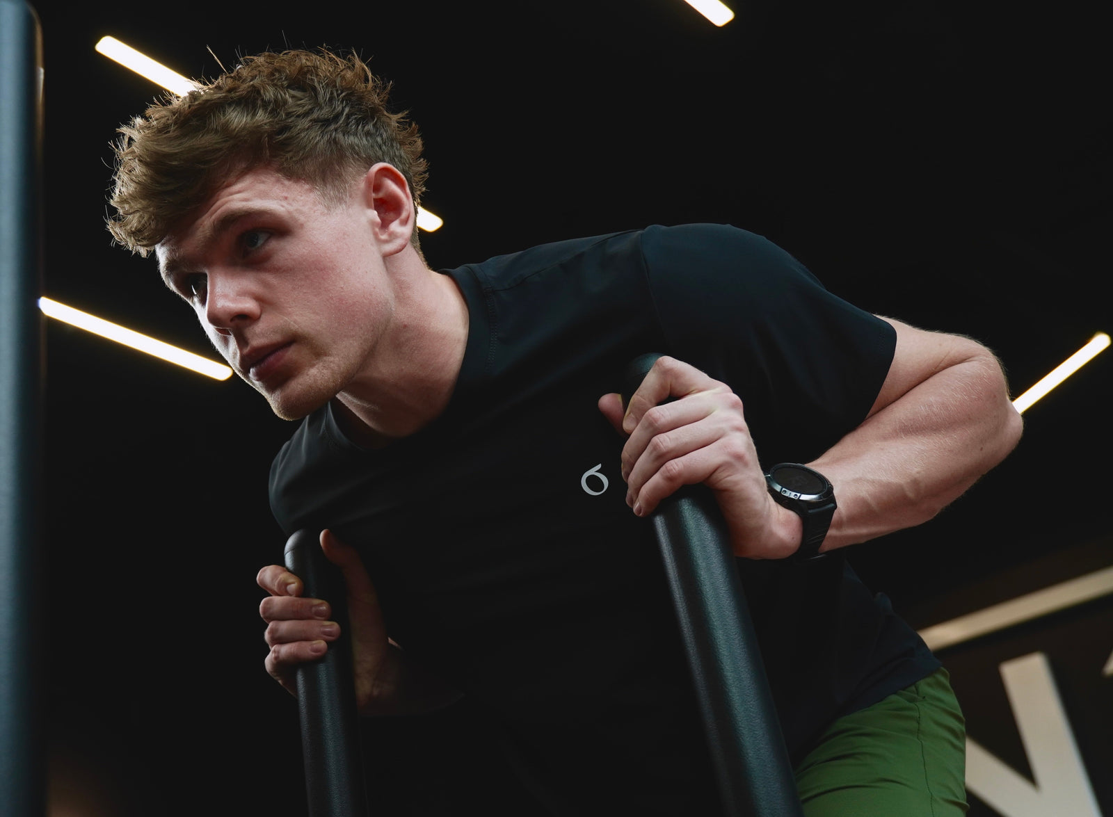 Top Fitness Trends for 2025 and Why Performance Activewear is Your Best Choice